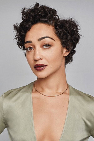Ruth Negga in Breakfast on Pluto