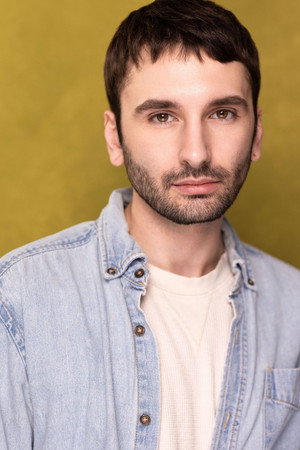 Jake McClellan in HeBGB TV