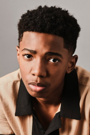 Seth Carr in Breaking In