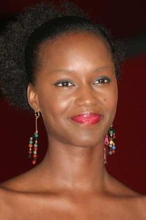 Fatou N'Diaye in OSS 117  From Africa with Love