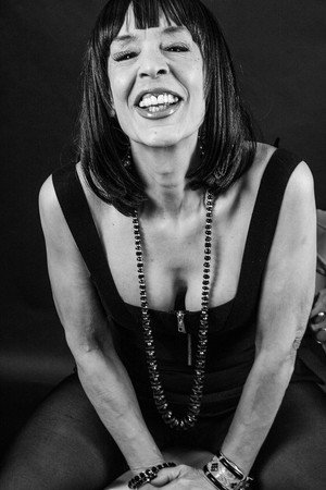 Lita Claver in El precio de la risa