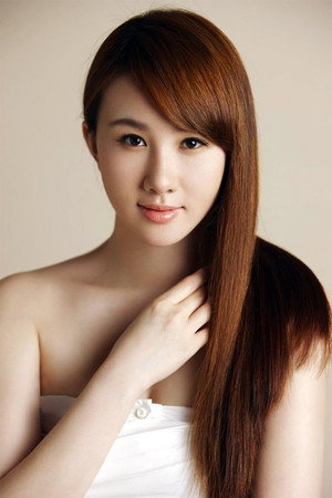 Natalie Meng Yao in She's a Man, He's a Woman