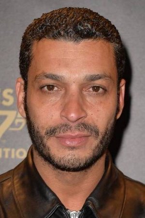 Adel Bencherif in Les Gorilles