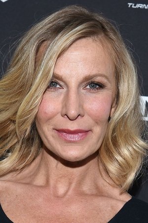 Lusia Strus in 50 First Dates