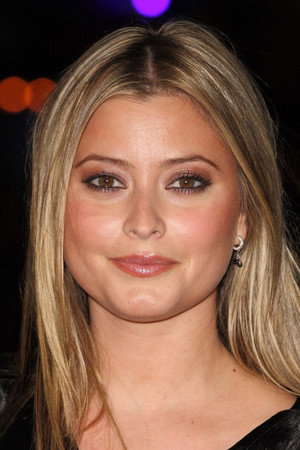 Holly Valance in DOA  Dead or Alive