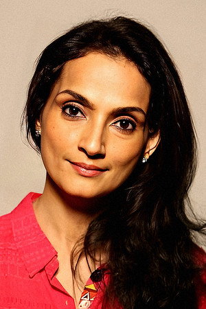 Rajeshwari Sachdev in OutHouse