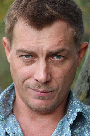 Aleksandr Bukharov in Hotsunlight
