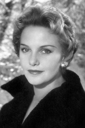Hannelore Bollmann in Rosen aus dem Süden