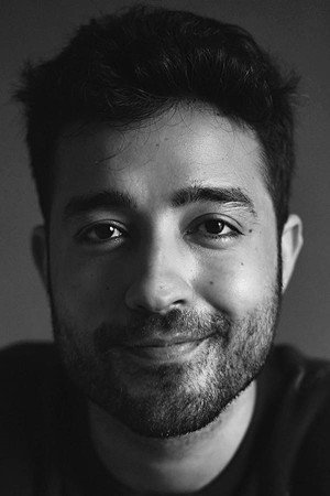 Paresh Pahuja in Chand Mera Dil