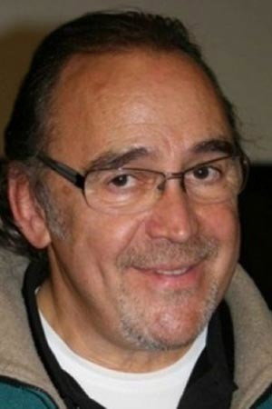 Michel Elias in Like a Bear