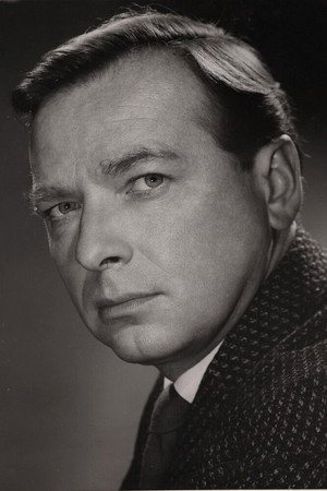 George Pravda in Where the Spies Are