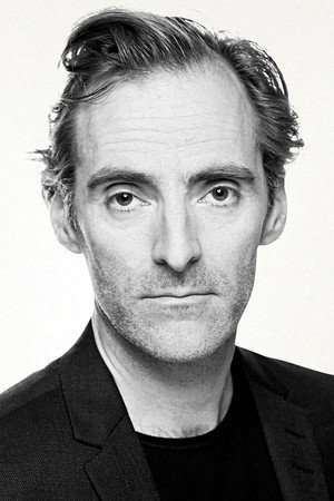 Erland Bakker in Mother's Elling