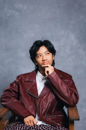 Dru Prawiro Sasono in The Super Frugal Family