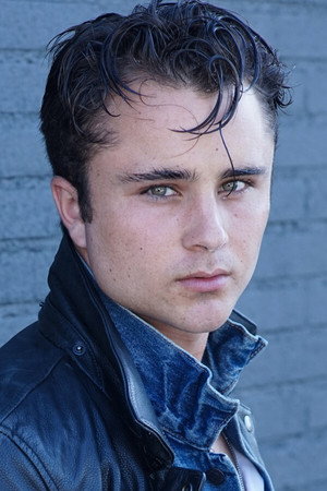 Gattlin Griffith in The New Daughter