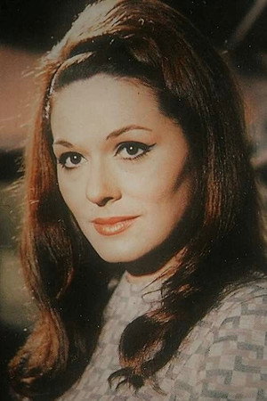 Martha Vourtsi in The yellow gloves