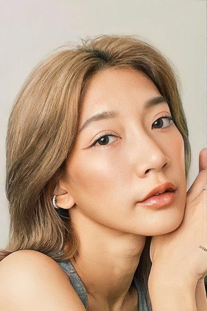 Jessica Pasaphan in Slice
