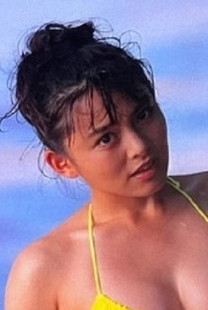 Yumi Terao in Carlos