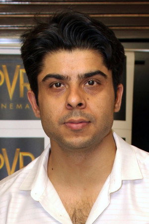 Chandrachoor Rai in Pippa