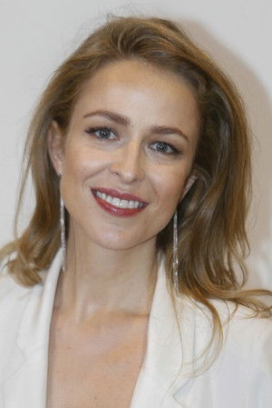 Silvia Abascal in ma ma