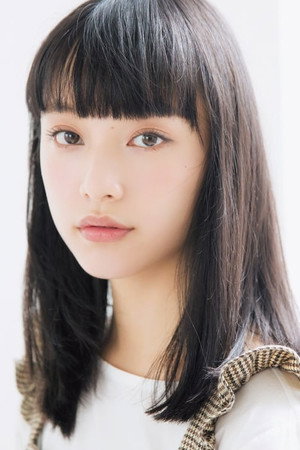 Aina Yamada in Signal 100