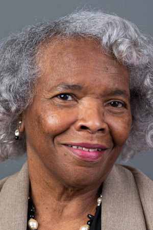 Alma Washington in Ghostlight