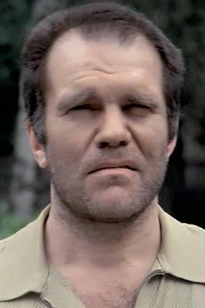 Aleksandr Bureyev in Prisoner of the Mountains