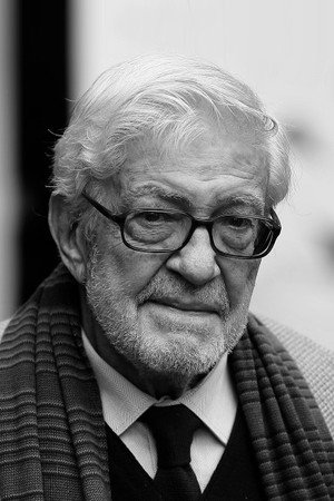 Ettore Scola in Sophia Loren, a special destiny