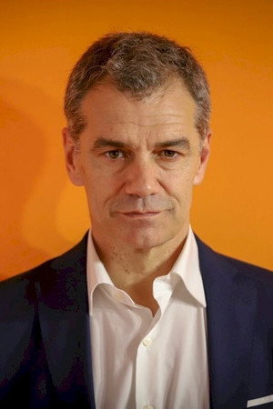 Toni Cantó in You're My Hero