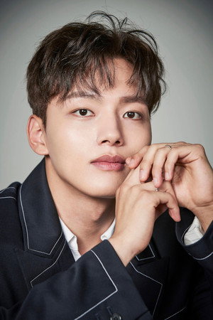 Yeo Jin-goo in Mr. Perfect