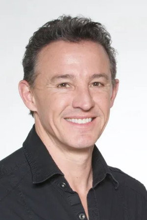 Nicky Dewhurst in Cirque du Soleil: Journey of Man