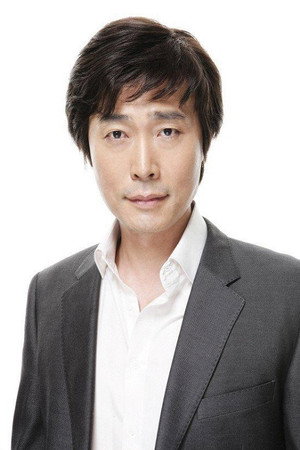 Lee Jae-yong in Save the Green Planet!