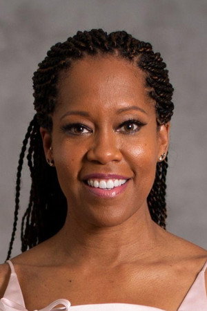 Regina King in Ray