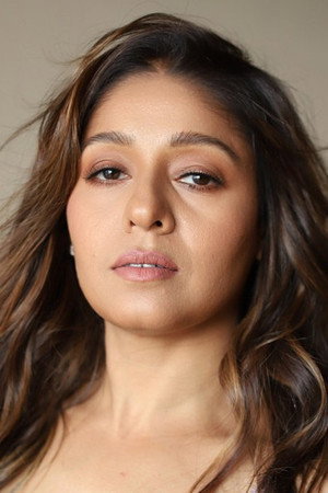Sunidhi Chauhan in Ghatothkach - Master of Magic