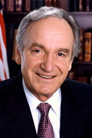 Tom Harkin in Killer at Large