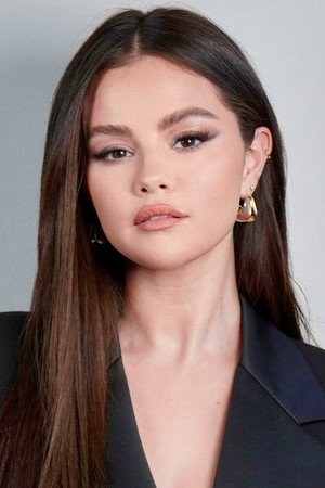 Selena Gomez in Neighbors 2  Sorority Rising