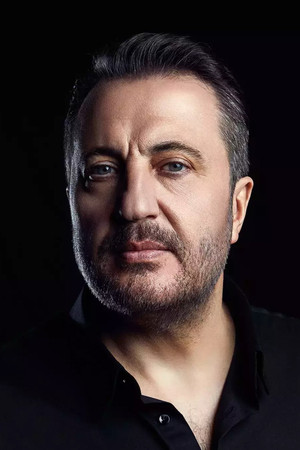 Ercan Saatçi in Blue Extra