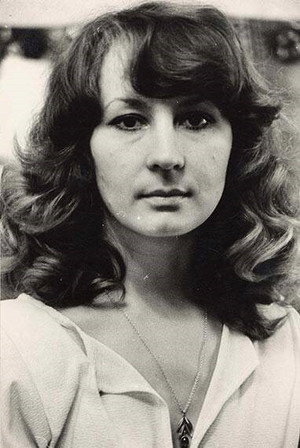 Akvelina Livmane in The Woman in White