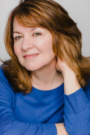 Teresa Laverty in A Sweet Christmas Romance