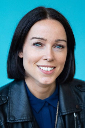 Evelyn Lewis Prieto in Headspace: Unwind Your Mind