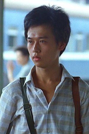 Chien-wen Wang in Dust in the Wind