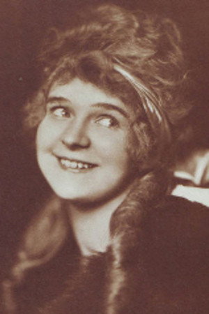 Ada Svedin in Miss Venus