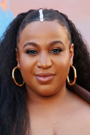 Sophia Nomvete in Mafia Mamma