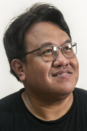 Dandhy Laksono in Barang Panas