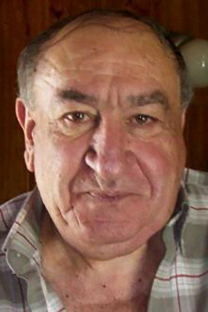 Atilio Pozzobón in Son of the Bride