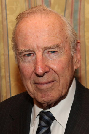 Jim Lovell in Apollo 13: Survival