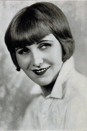María Corda in Tesha