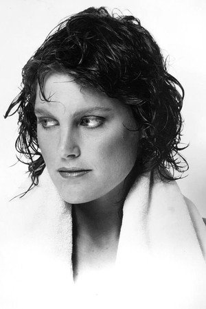 Michele Michaels in Barber Shop City