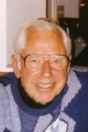 Charles H. Schram in The King of the Duplicators
