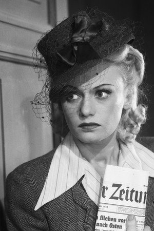 Zofia Jamry in Forbidden Songs