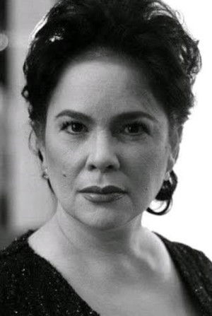 Jaclyn Jose in The Flor Contemplacion Story